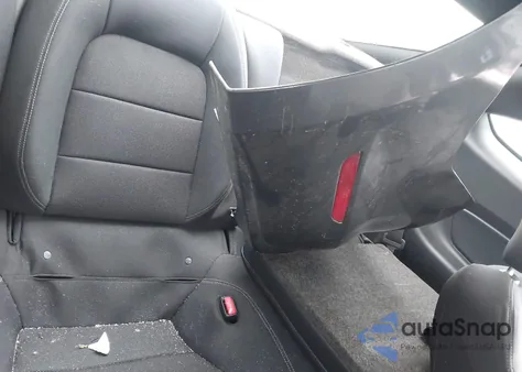 2015 Ford Mustang V6 из США, поврежденный, VIN 1FA6P8AM7F5388951